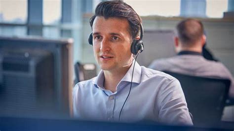 5 Reasons to start your career in customer service | NatWest Group Careers