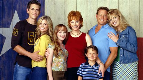 Reba Ended 15 Years Ago Wheres The Cast Now