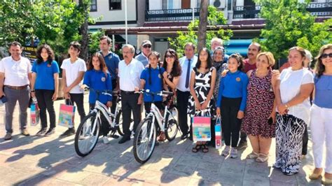 Köyceğiz de öğrenciler kitap okudu bisiklet kazandı Dost Gazetesi Eğitim
