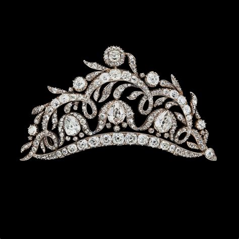 A Beautiful Tiara But Is It Made With Real Diamonds Royal Jewelry