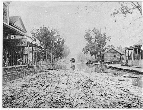 Old Photos Capture The City Of Beaumont Nearly 100 Years Ago