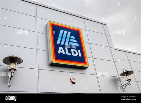 Aldi store sign Stock Photo - Alamy