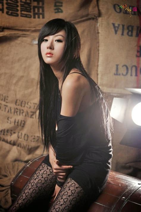 Korean Sexy Models Cute Korean Model Hwang Mi Hee In Black