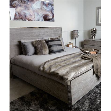 Wooden bed frames king size uk. Super King Size Bed Frame | Modern Bedroom Furniture ...