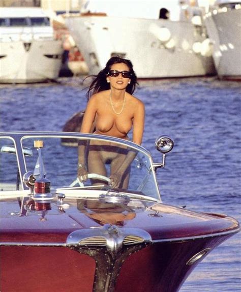 Another Pretty Lady Driving The Boat Naked Nudeshots