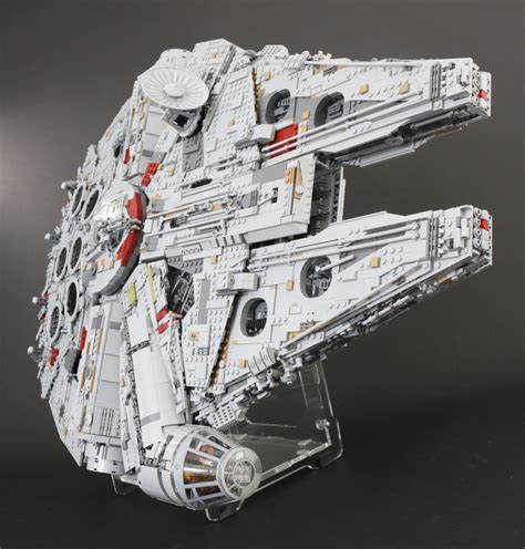 Lego Star Wars Ucs 75192 Millennium Falcon Review