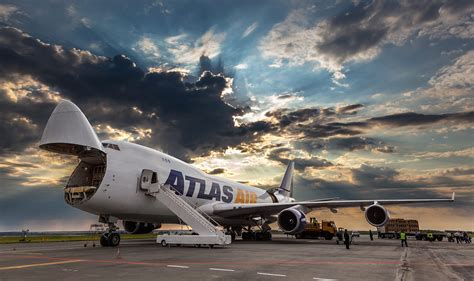 Atlas Air Via Trolebus