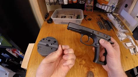 Cz 75 Sp 01 Manual Safety Assembly 3 Trigger And Trigger Bar Youtube