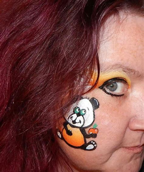 Panda 🐼 Cheek Art Carnival Face Paint Face Paint
