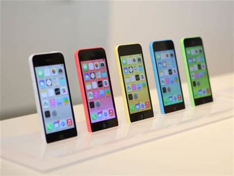 Iphone 5c Apple Brings Color And 99 Price To New Phone