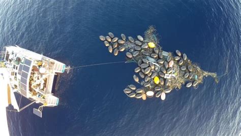 Researchers Find Floating Island Of Trash In The Pacific Hawaii