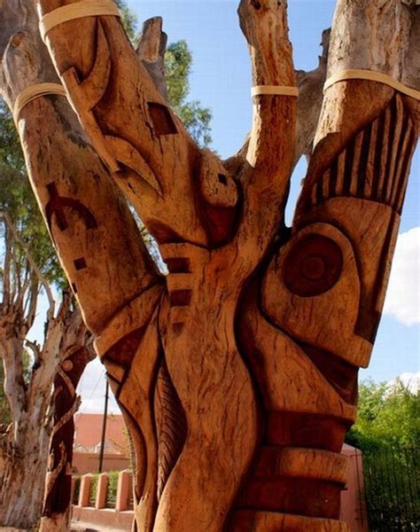 Beautiful Tree Sculptures 20 Pics