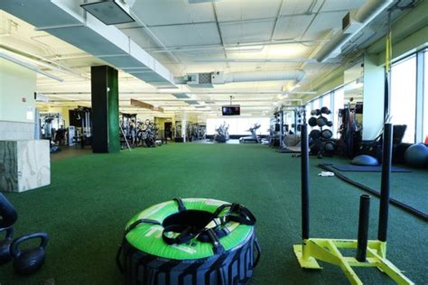 Fitness Formula Clubs Lincoln Park 38 Photos And 146 Reviews Gyms