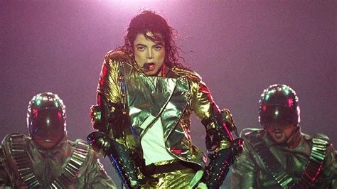 Regardez Le Nouveau Clip De Michael Jackson Pour Blood On The Dancefloor