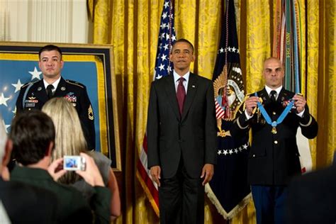 Photos Of The Day Sgt 1st Class Leroy Petry Receives Medal Of Honor