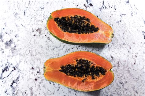 How To Avoid Genetically Modified Papayas The Vegan Abroad