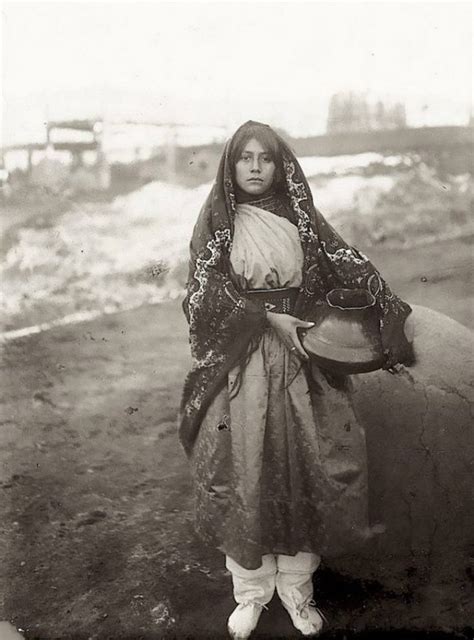 Beautiful 19th Century Portraits Of Native American Women