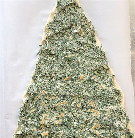Click here for our favorite easy. Christmas tree spinach dip breadsticks - It's Always Autumn