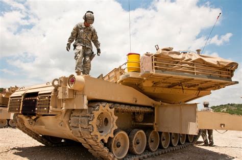 The New Upgrades On The Abrams Tanks Are Incredible The National Interest