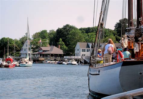 10 Prettiest Coastal Towns In New England New England Today