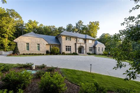 Custom Masterpiece – Londonberry – Sheehan Built Homes