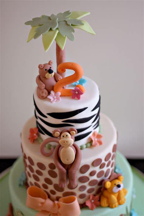 Beautiful cake 😍 #cake #cakedecorating #cakedecoratingideas #birthdaycake #numbercake. Elizabeth's Zoo Theme 2nd Birthday Cake