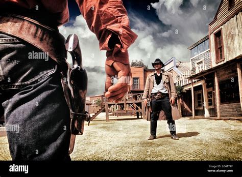 Western Cowboy Gun Hi Res Stock Photography And Images Alamy