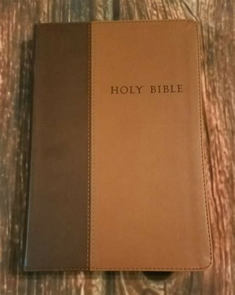Nlt Premium Value Holy Bible Large Print Slimline