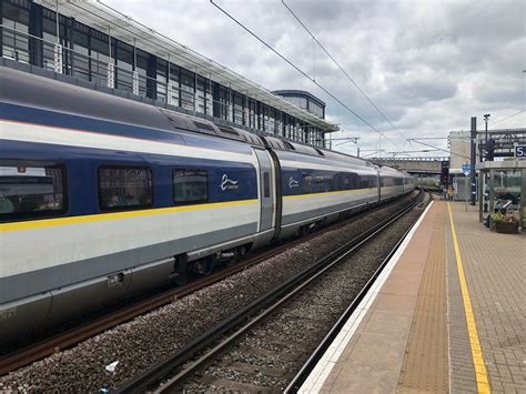 Channel tunnel train operator's passenger numbers dropped by 95% after march 2020 lockdown. Eurostar job cuts fear as RMT warns of 'serious ...