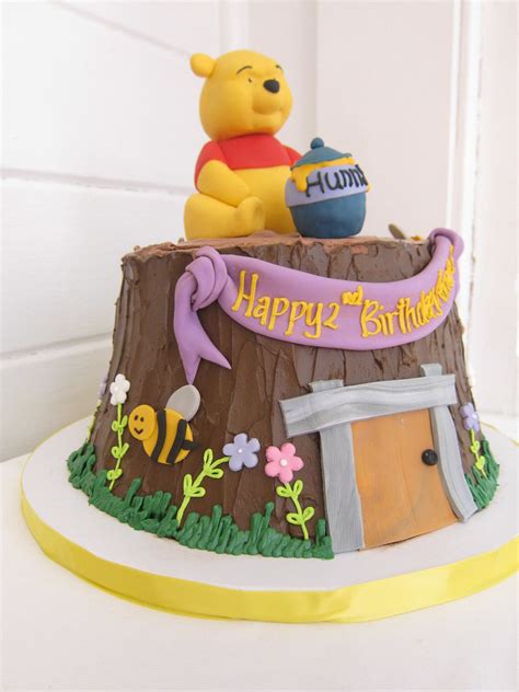 Share the best gifs now >>>. Winnie the pooh Birthday Cake | Polkadots (Olga) | Flickr