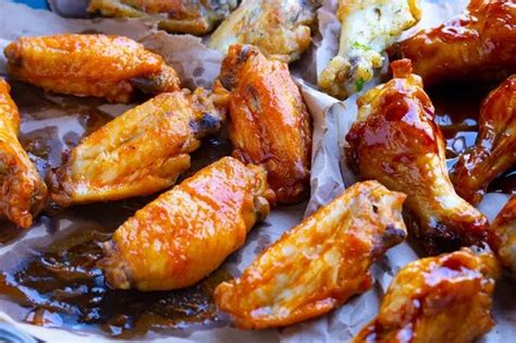 I like to support small business when i can, but i still buy a lot at big business, and the wings come in either at 10 piece tray or a 30 piece bucket. Kirkland Signature Chicken Wings 10 Pound Bag Cooking ...