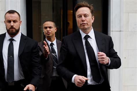 Exclusive: Tesla's Musk meets top Biden officials on EVs in Washington