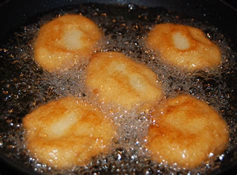 By staceytx on april 23, 2010 in breads, cornbreads april 23, 2010 breadscornbreads. Jiffy Hot Water Cornbread Recipe : fried jiffy cornbread : Just go to any church potluck to see ...