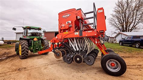 The KUHN 9400NT No Till Seed Drill Returns YouTube