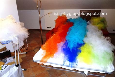 Utilizza i fiocchi in tulle di colore bianco durante un matrimonio, quelli rosa o blu a un battesimo, quelli neri per una festa di halloween e l'oro e. RobyGiup handmade: Matrimonio 4: fiocchi di tulle ...