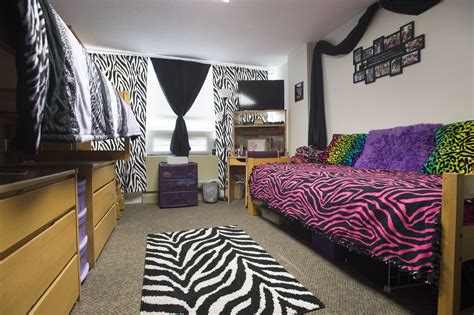 Baylisshenninger Halls Coolest Dorm Room Contest At Western Illinois