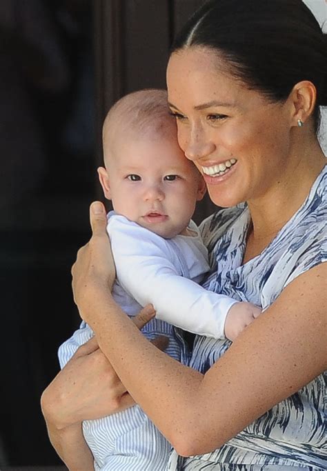 Toward the end of the clip, archie is so. Baby Archie Photos From Harry and Meghan's South Africa ...
