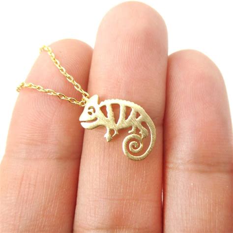 Cute Chameleon Shaped Cut Out Charm Necklace In Gold Animal Jewelry