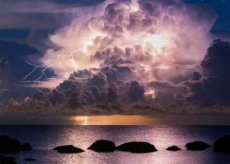 1600x1144 Lightning Sea Rock Storm Clouds Night Nature Landscape