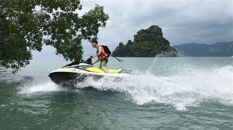6 Must Try Watersports In Langkawi Wavequest