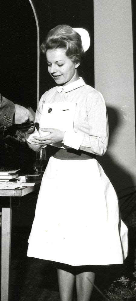 Nurse Award Winning Nurse 1960s Nurses Uniforms And Ladies Workwear Flickr