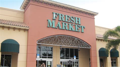 Fresh Market Boosts Outlook Supermarket News