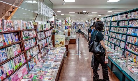 There are lots of bars and restaurants, too, as well as the watari museum of contemporary art. Huge Anime/Manga Store | Japan | Pinterest | Japan