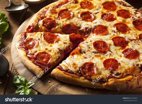 161772 Tasty Pepperoni Pizza Images Stock Photos And Vectors Shutterstock
