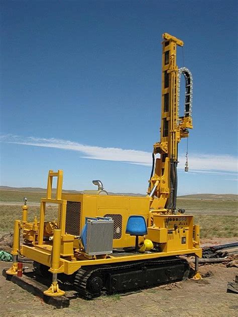 Surface Hydraulic Core Drilling Rig Hq 160m Crawler Drill Rig Drill