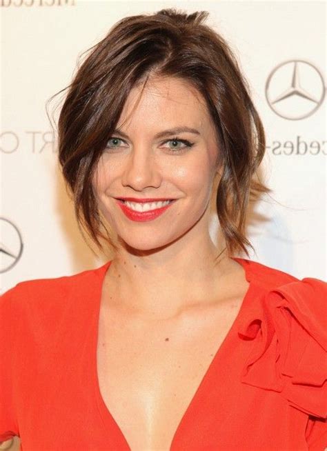 Lauren Cohan Chic Short Messy Hairstyle Messy Hairstyles Short Haircut Styles Chic Short Hair