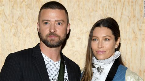 justin timberlake apologizes to jessica biel after he was pictured holding hands with co star cnn