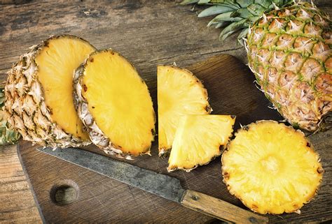 The Pineapple Hack That Will Change Your Life