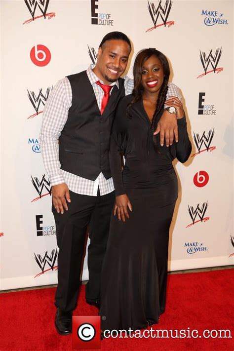 Jimmy Uso And Wife Naomi Naomi Wwe Professional Wrestling Fashion