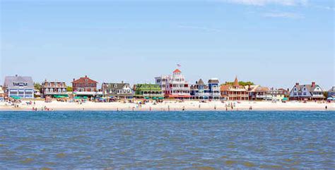 The 14 Best Small Beach Towns In America Huffpost